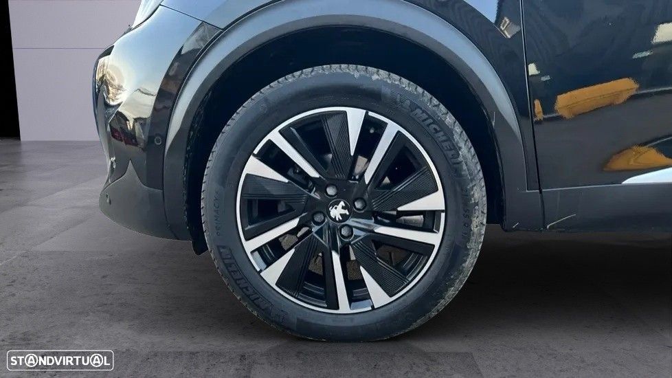 Peugeot e-2008 50 kWh GT - 17