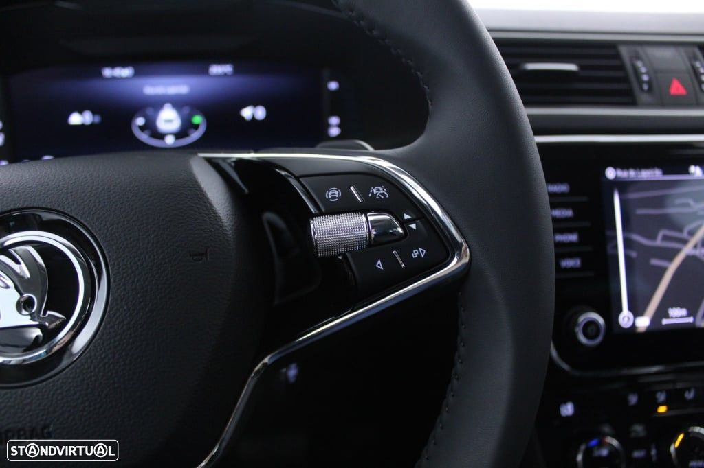 Skoda Superb Break 2.0 TDI Ambition DSG - 23