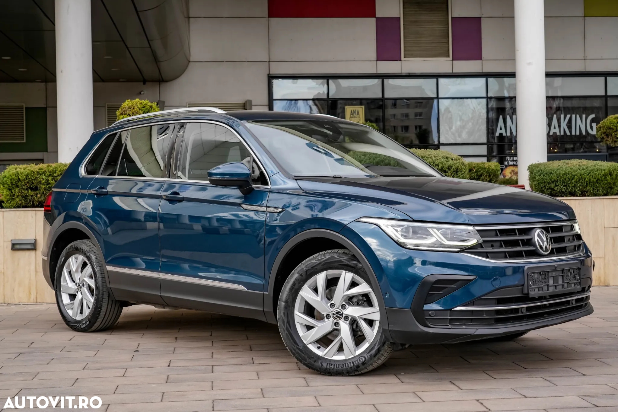 Volkswagen Tiguan 2.0 TDI SCR DSG 4Motion Elegance - 10
