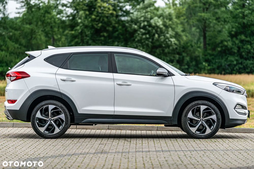 Hyundai Tucson 1.6 Turbo 2WD Passion - 19