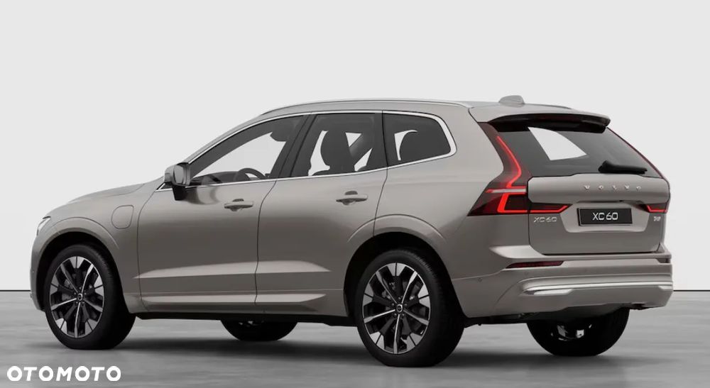 Volvo XC 60 T8 Plug-In Hybrid AWD Ultra Bright - 4