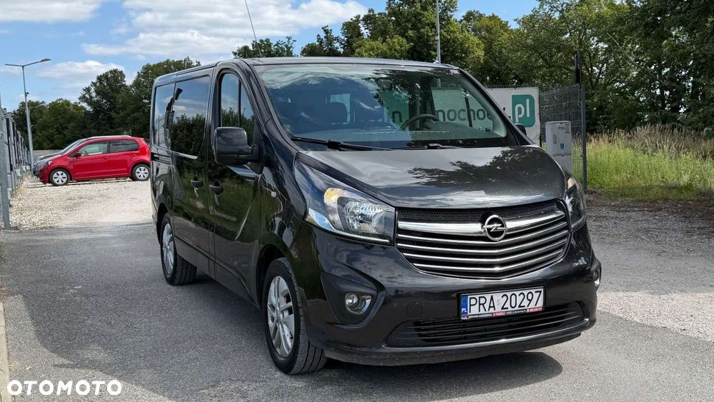 Opel Vivaro - 12