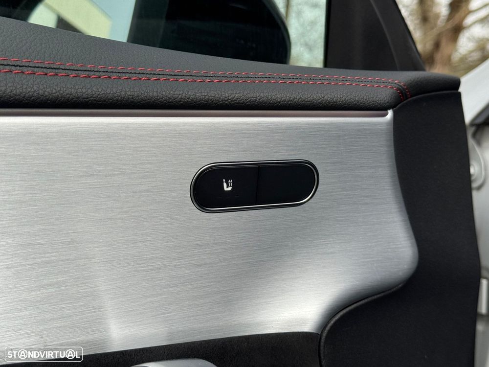 Mercedes-Benz CLA 250 e Shooting Brake AMG Line - 24