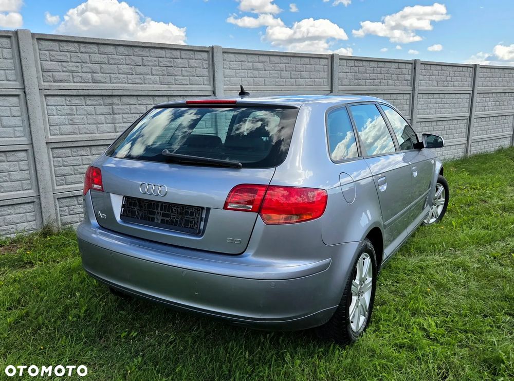 Audi A3 Sportback 2.0 FSI Attraction - 6