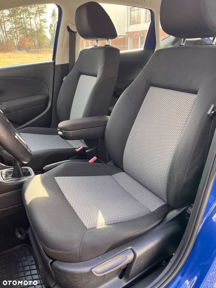 Volkswagen Polo 1.2 Comfortline - 22