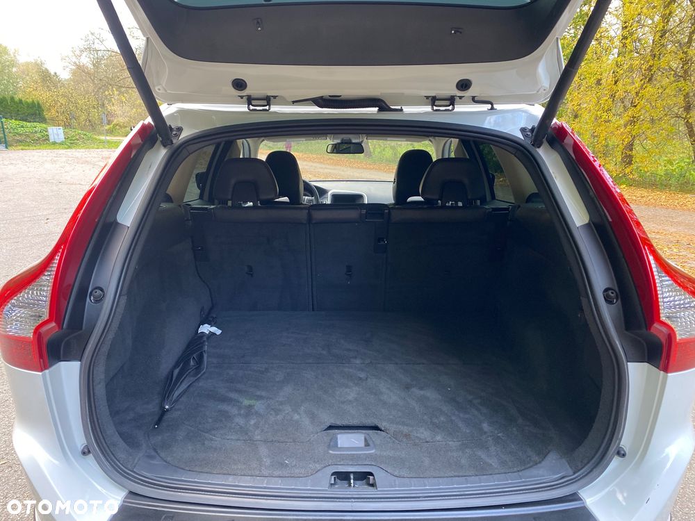 Volvo XC 60 T6 AWD Edition Pro - 10