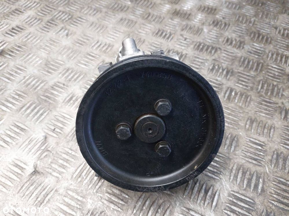 POMPA WSPOMAGANIA BMW E39 520i 2.0 24V - 2