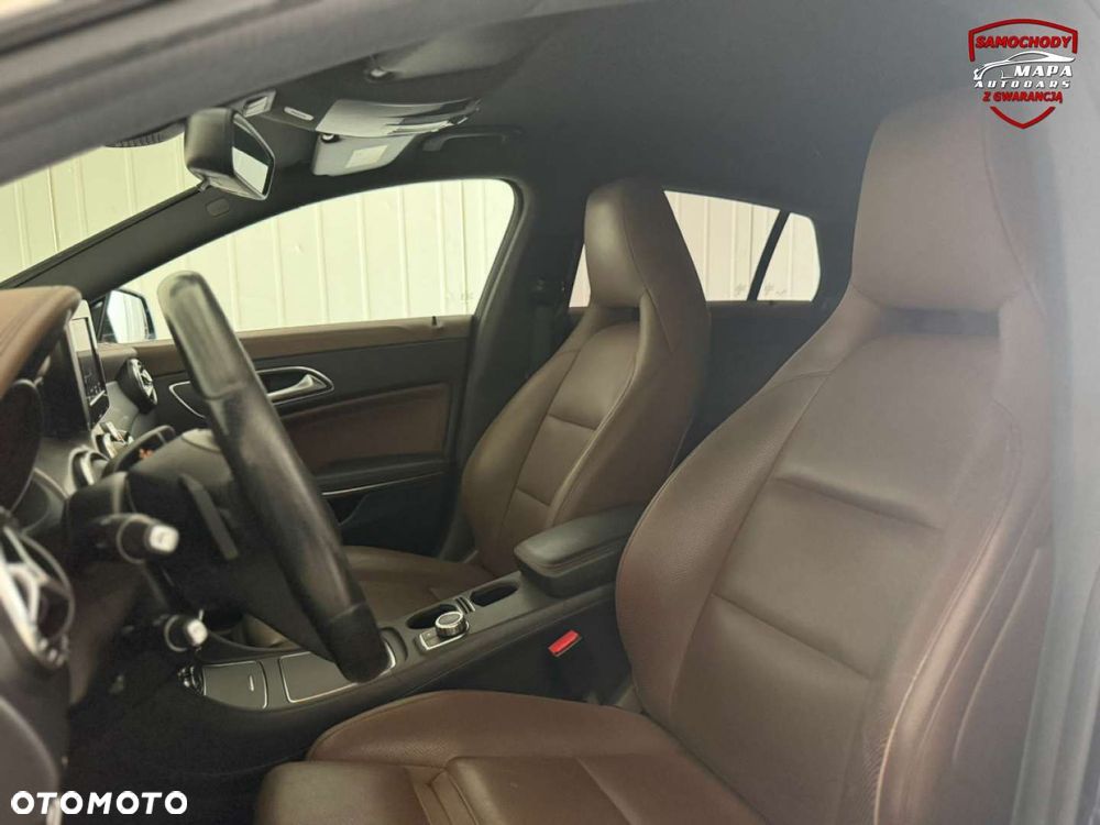 Mercedes-Benz CLA - 15