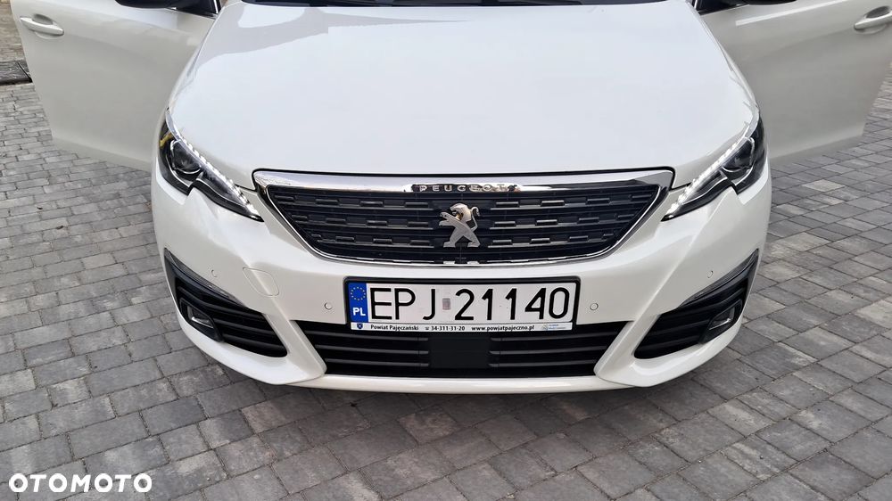Peugeot 308 BlueHDi FAP 130 EAT8 Stop & Start Allure Pack - 6