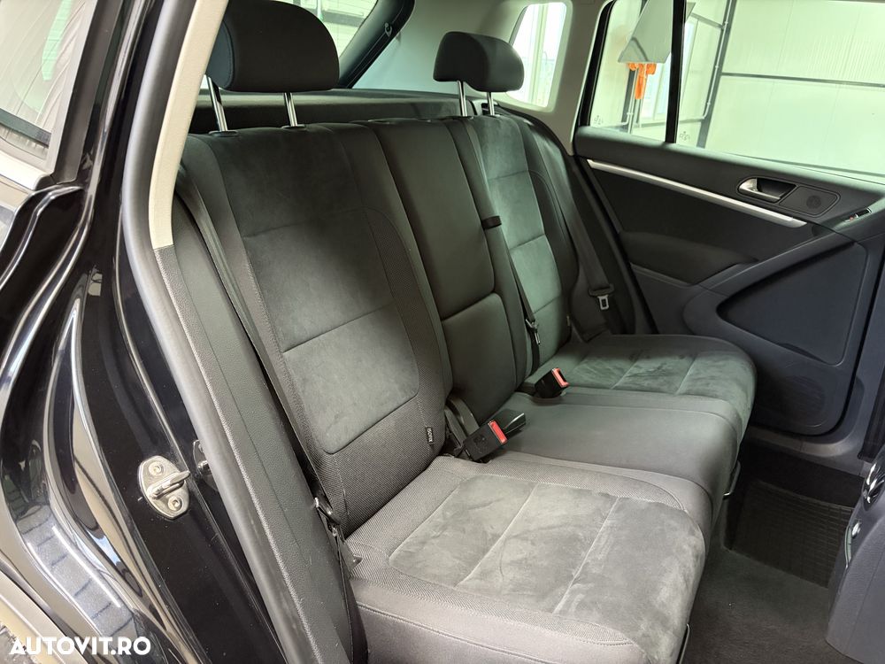 Volkswagen Tiguan 2.0 TDI 4Motion DSG Sport & Style - 7