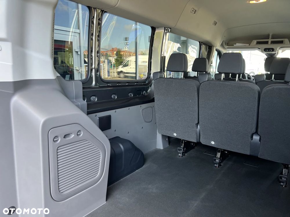 Ford Transit Kombi L3H2 Trend - 19