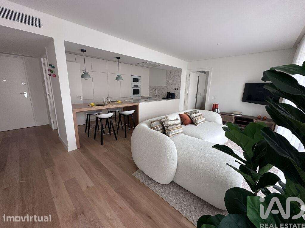 Apartamento T2 em Santa Marinha E São Pedro Da Afurada de 102,00 m2 - Grande imagem: 4/13