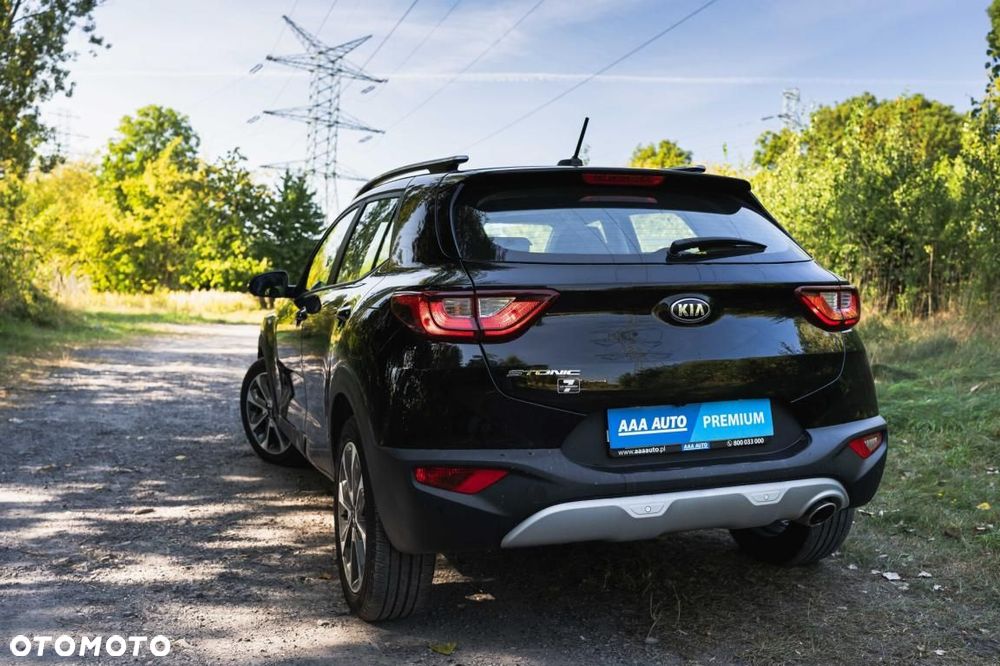 Kia Stonic - 12