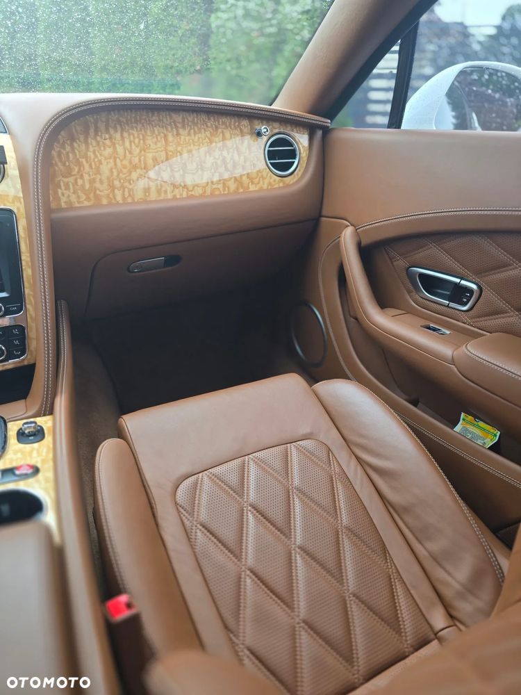 Bentley Continental GT V8 - 18