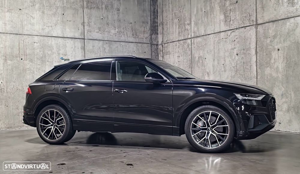 Audi SQ8 - 10
