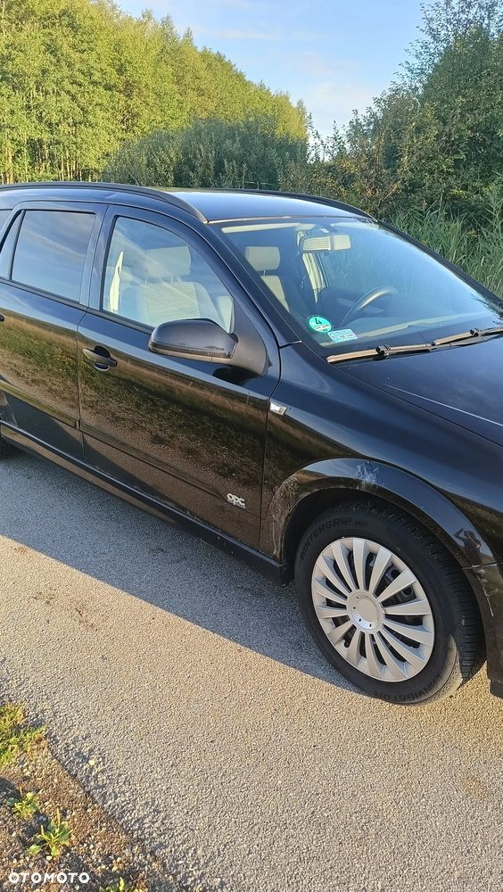 Opel Astra 1.9 CDTI Enjoy - 4