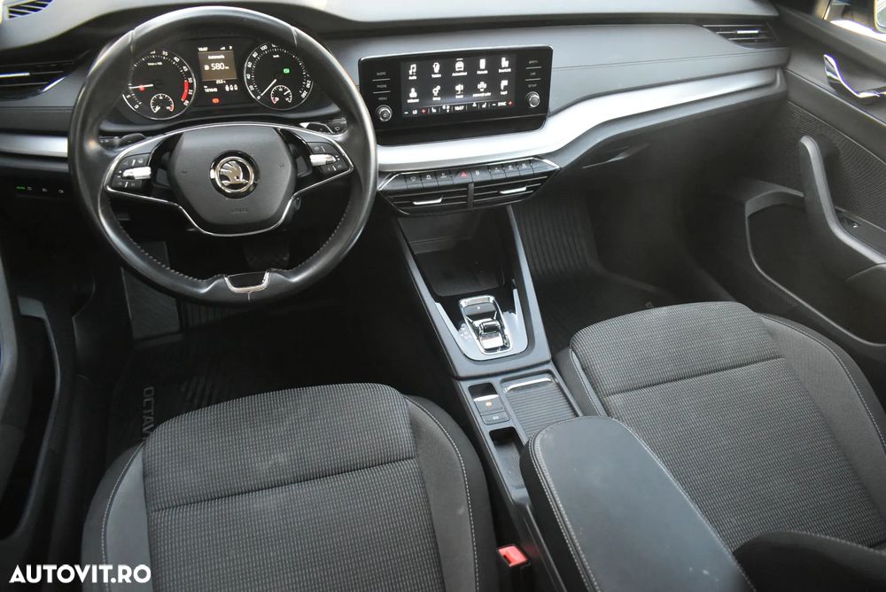 Skoda Octavia 2.0 TDI DSG Ambition - 16