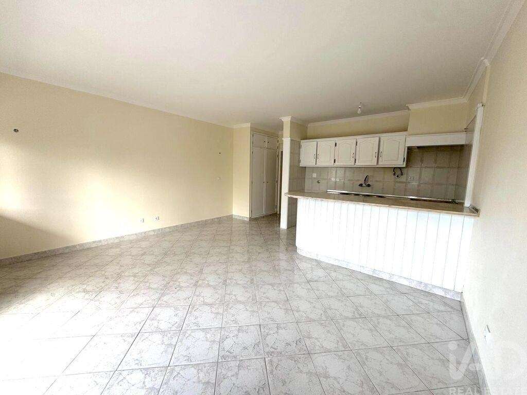 Apartamento T1 em São João das Lampas e Terrugem de 60 m2 - Grande imagem: 4/35