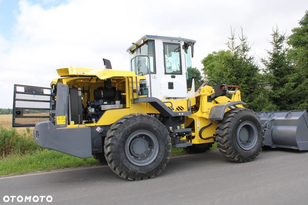 Stroer NW 940 - 6