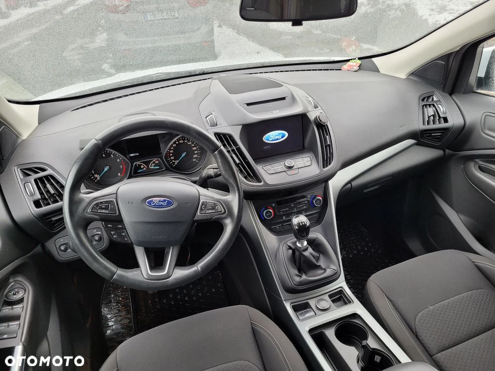 Ford Kuga 1.5 EcoBoost 2x4 Cool & Connect - 5