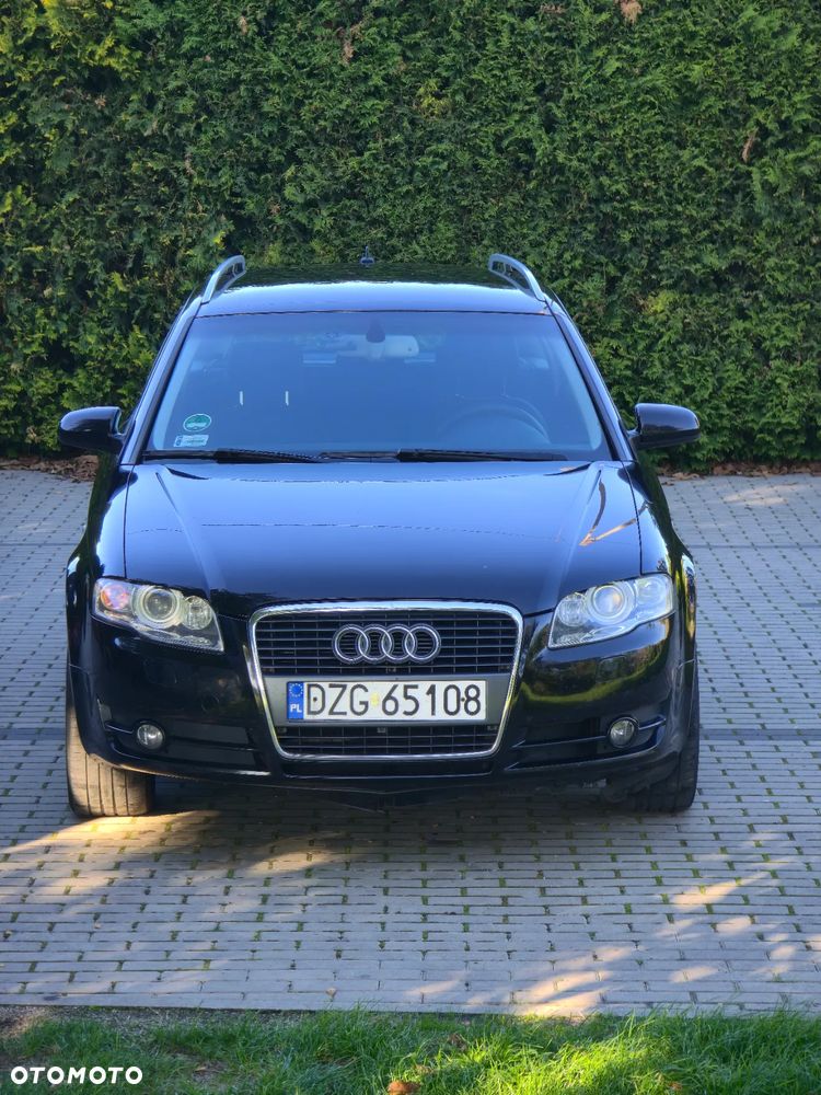 Audi A4 - 1