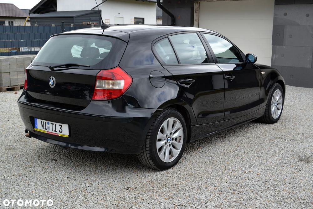 BMW Seria 1 120d - 4