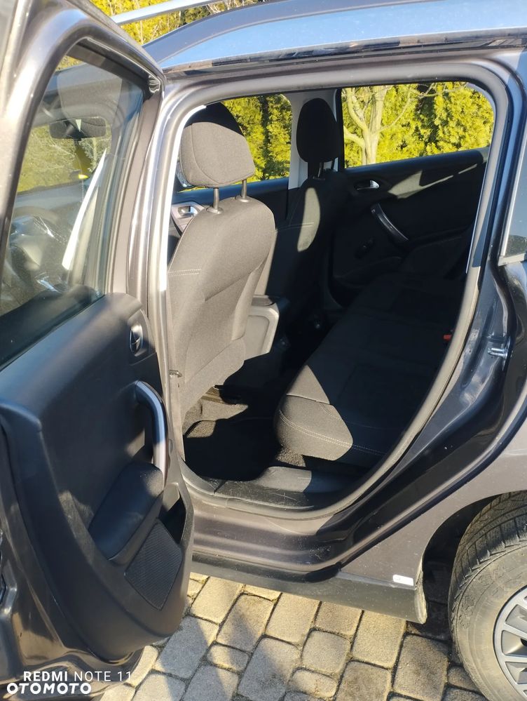 Peugeot 2008 1.6 BlueHDi Active - 11
