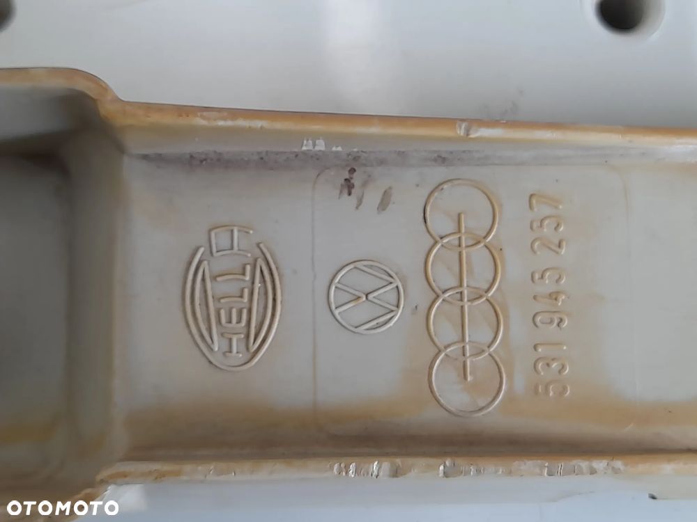 Lampa prawy tył Volkswagen Scirocco MK1 Hella 531945096 - 9