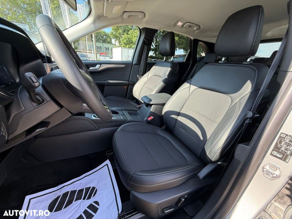 Ford Kuga 2.5 Duratec PHEV Titanium - 26