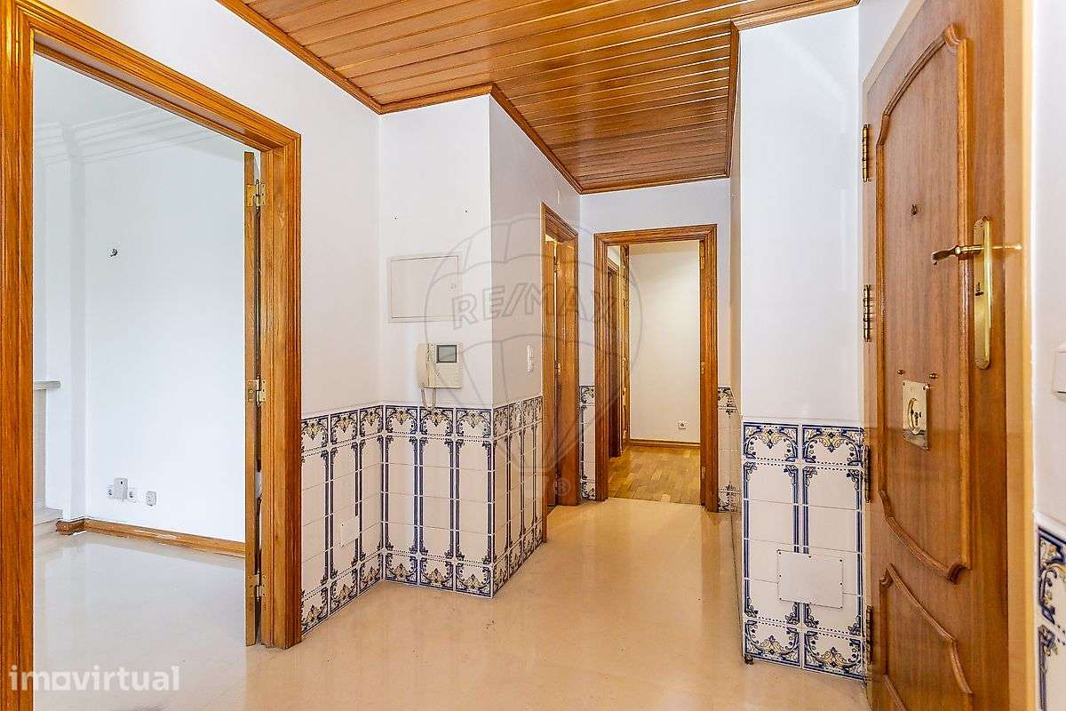 Apartamento T3 para arrendamento - Grande imagem: 4/32