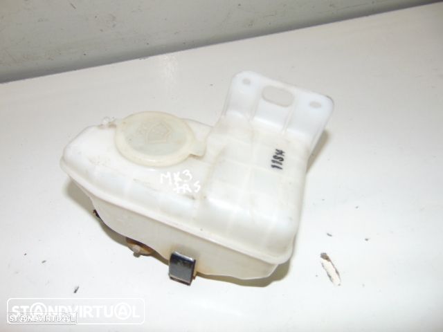 Mazda MX3 - depósito do limpa-vidros - 3