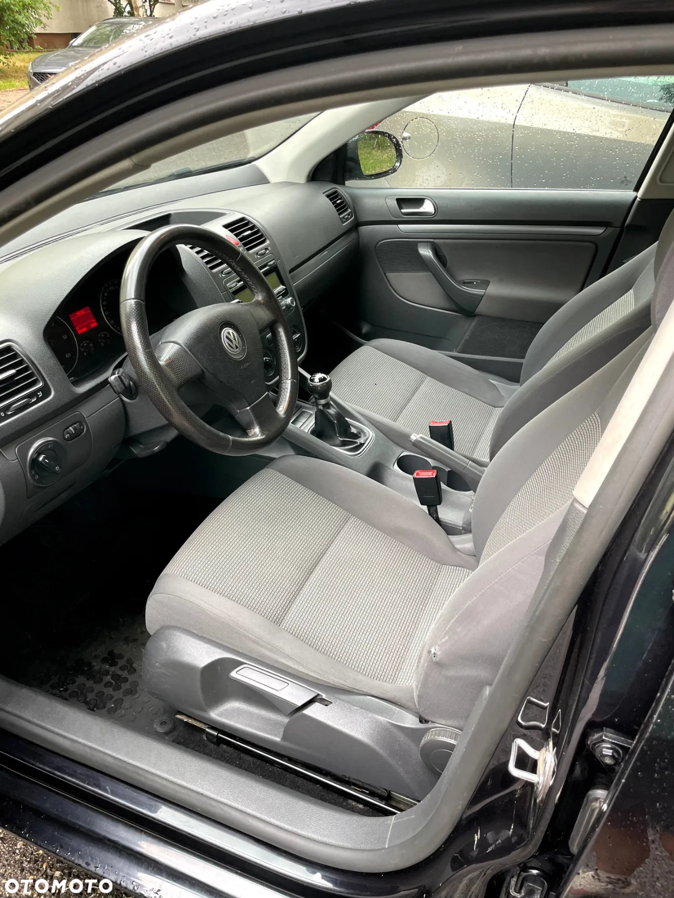 Volkswagen Golf - 9