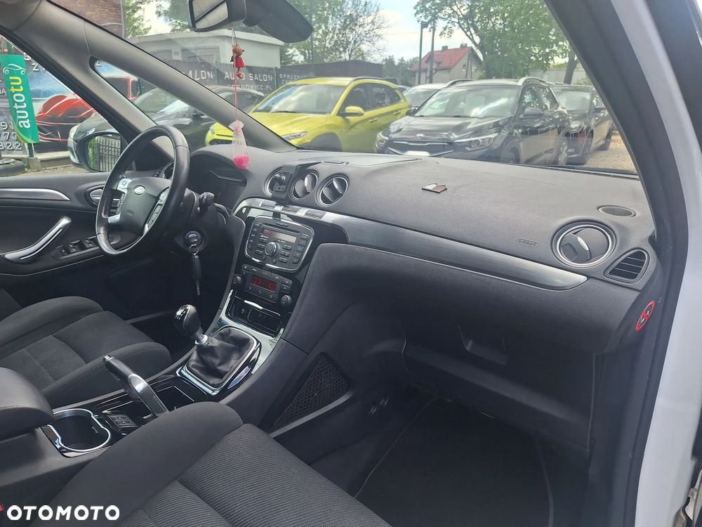 Ford S-Max 2.0 TDCi DPF Business Edition - 19
