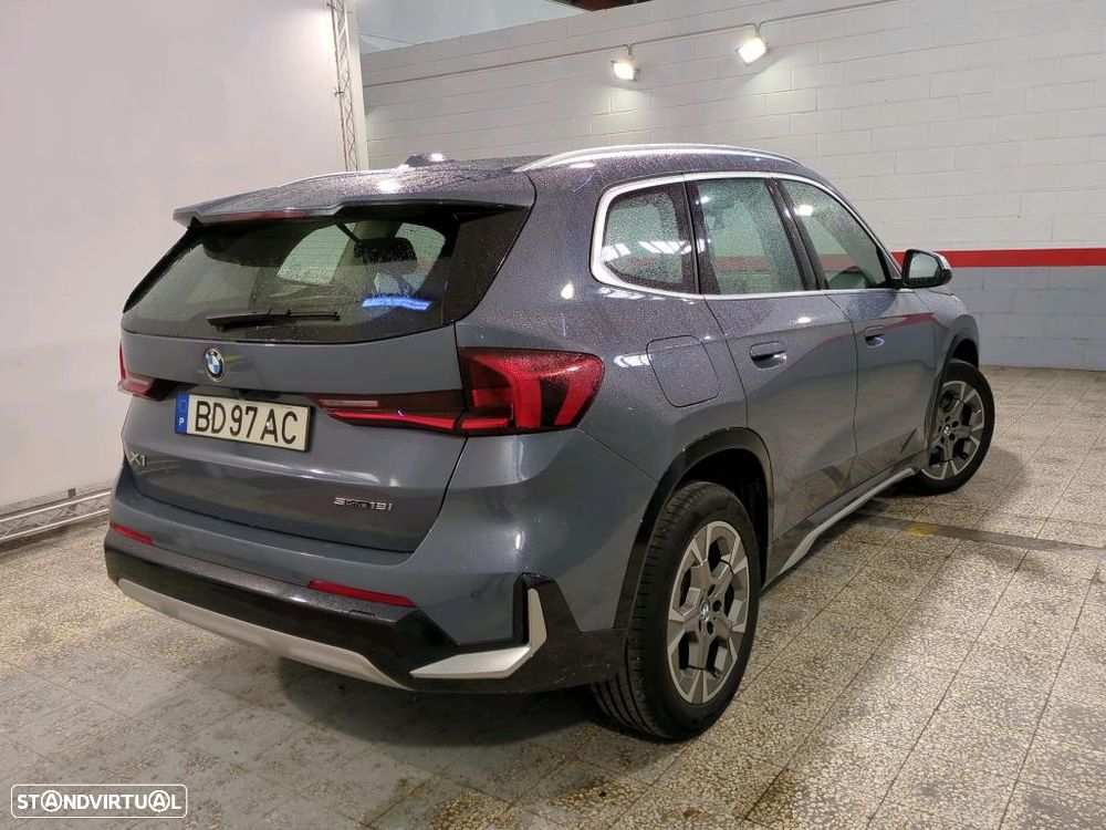 BMW X1 sDrive18i xLine - 3
