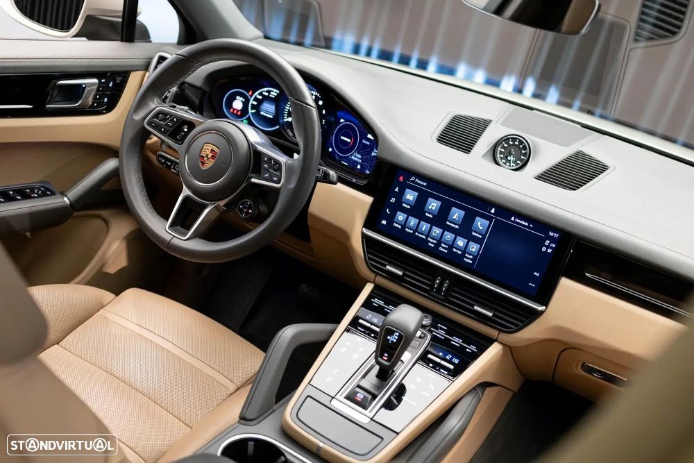 Porsche Cayenne Coupé E-Hybrid - 3