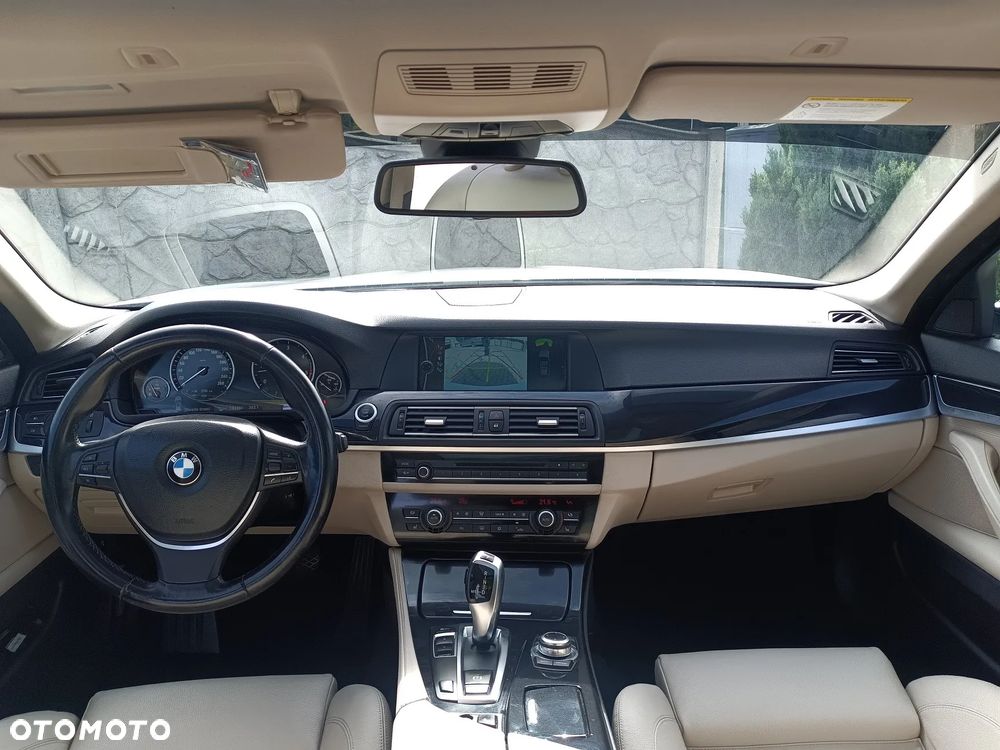 BMW Seria 5 - 10