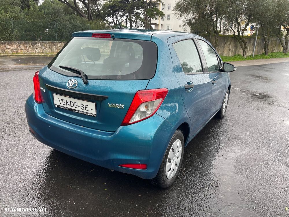 Toyota Yaris 1.0 VVT-i Comfort+P.Style - 6
