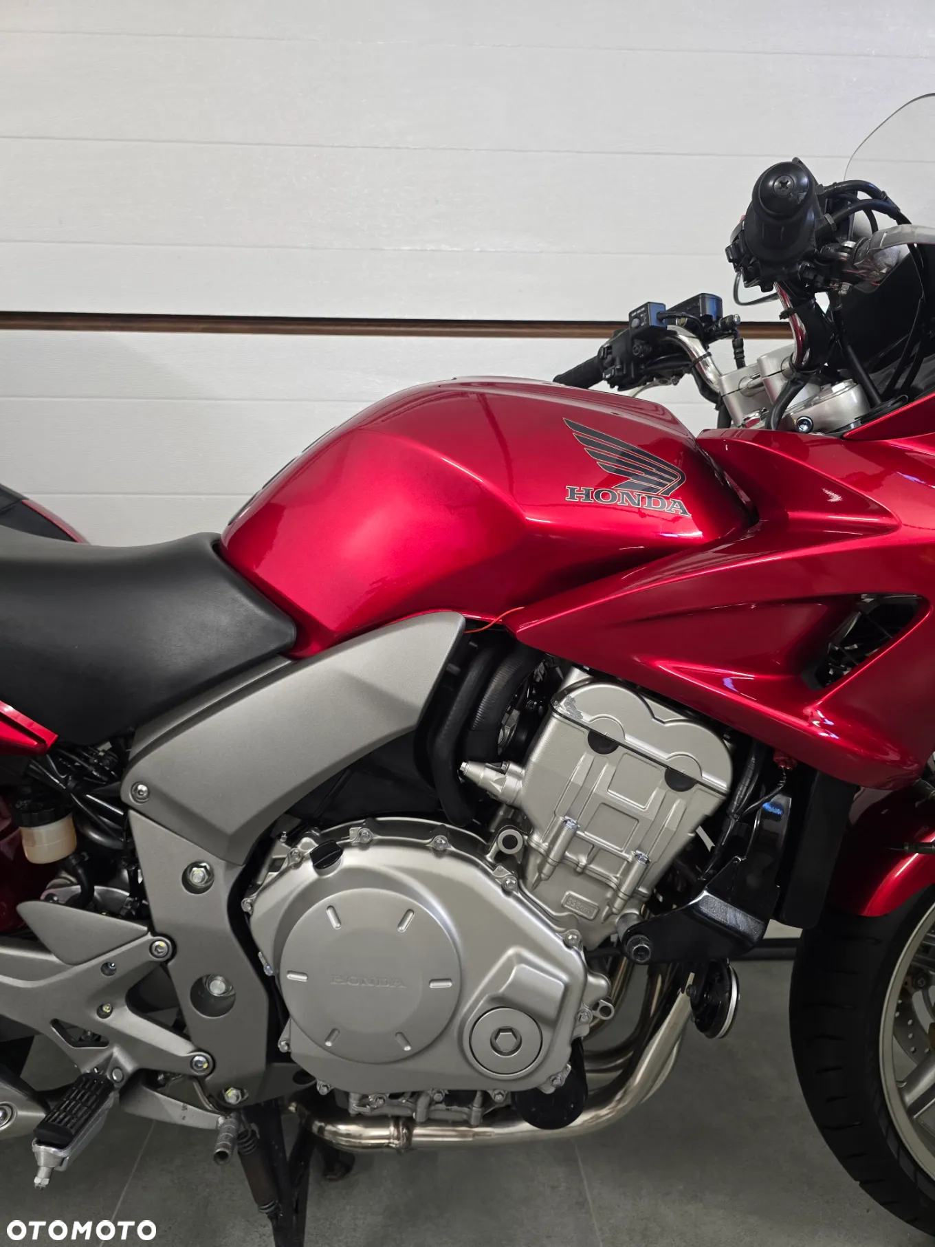Honda CBF - 16
