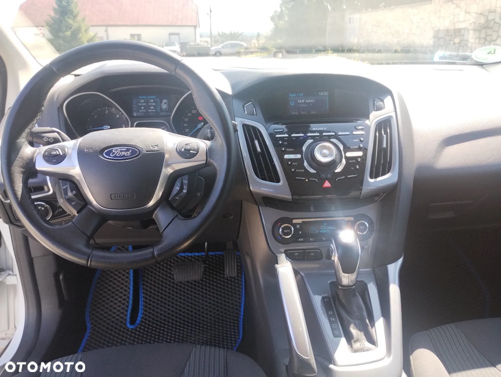 Ford Focus - 8
