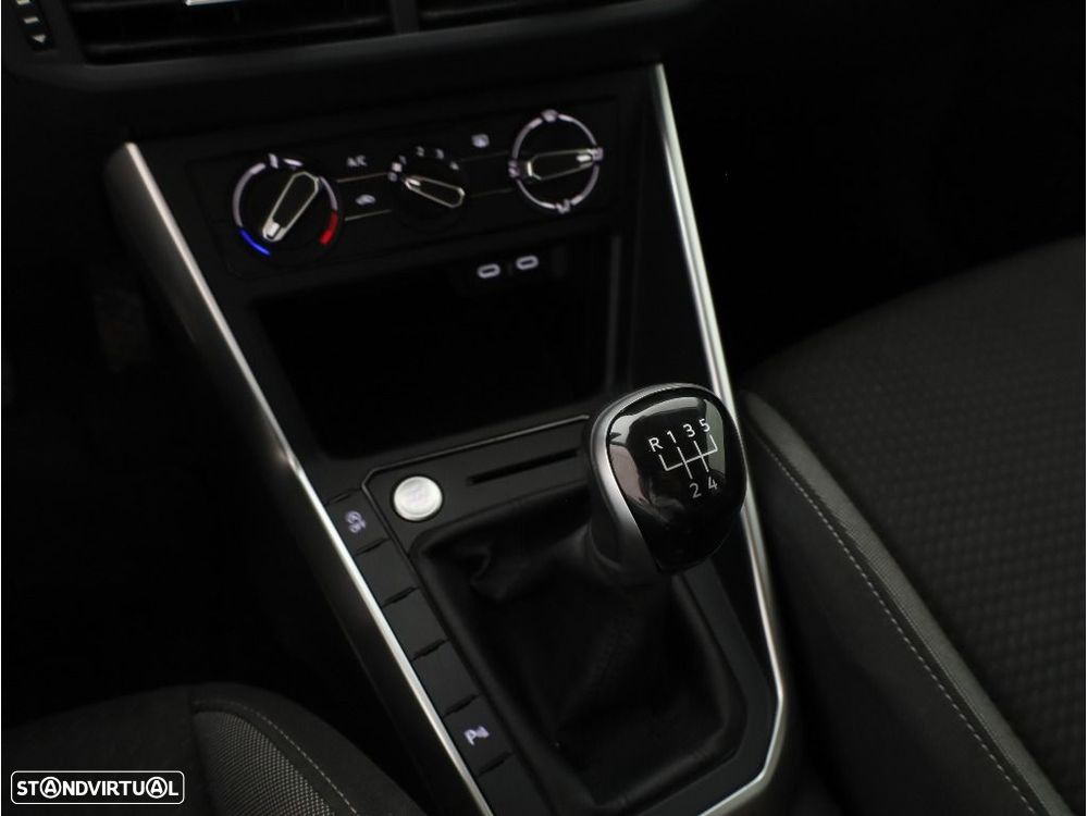 VW Taigo 1.0 TSI Urban - 19