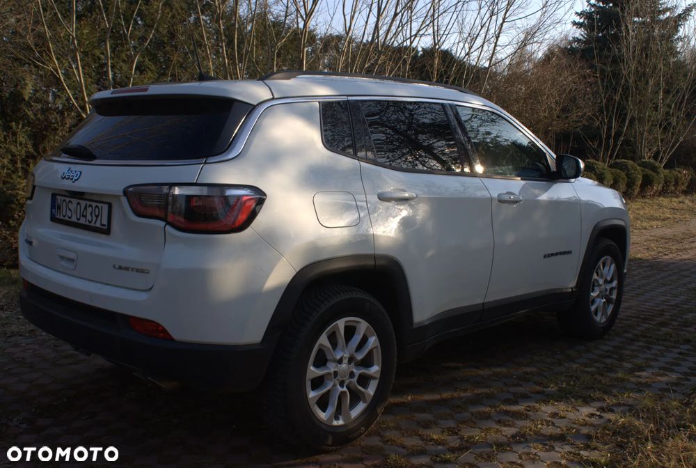 Jeep Compass - 4
