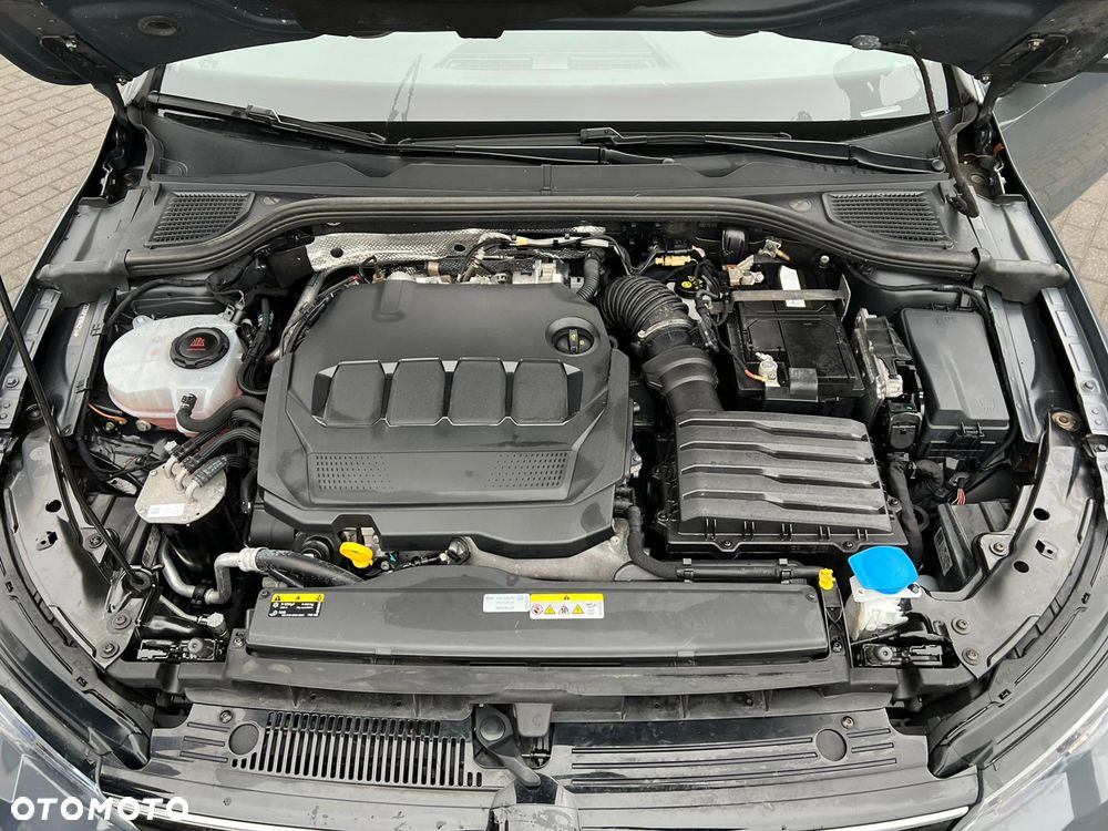 Volkswagen Golf 2.0 TDI SCR Life - 18