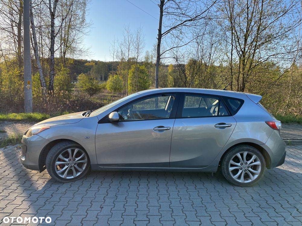 Mazda 3 1.6 CD Exclusive + - 1