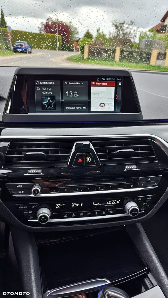 BMW Seria 5 520d Luxury Line sport - 12