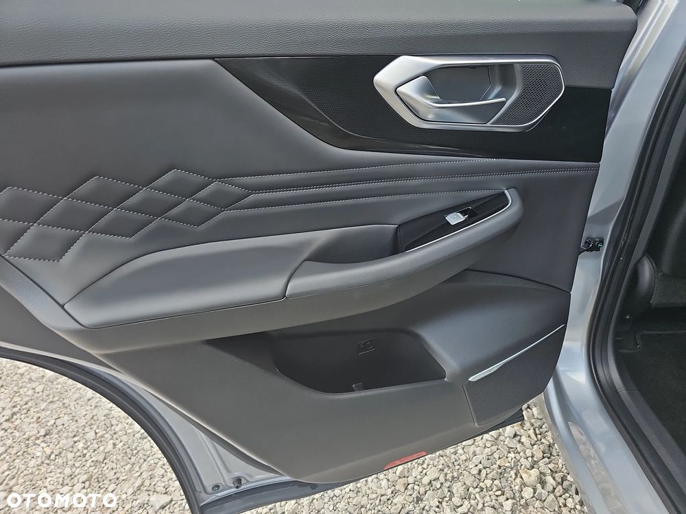 BAIC 7 1.5T Luxury DCT - 25