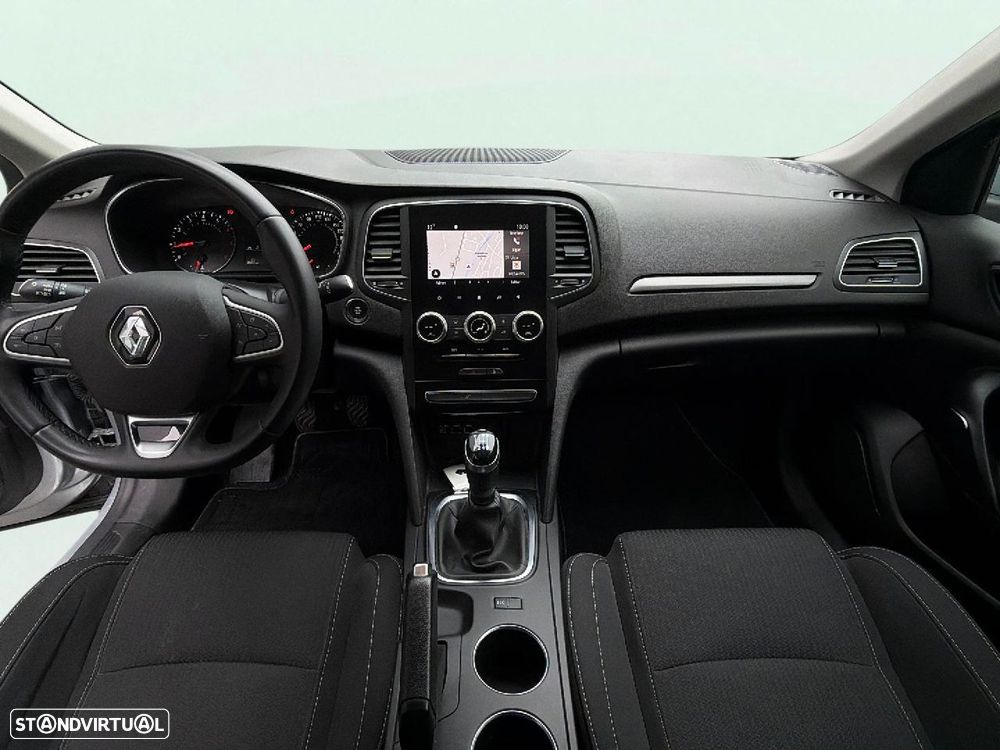 Renault Mégane Sport Tourer - 9