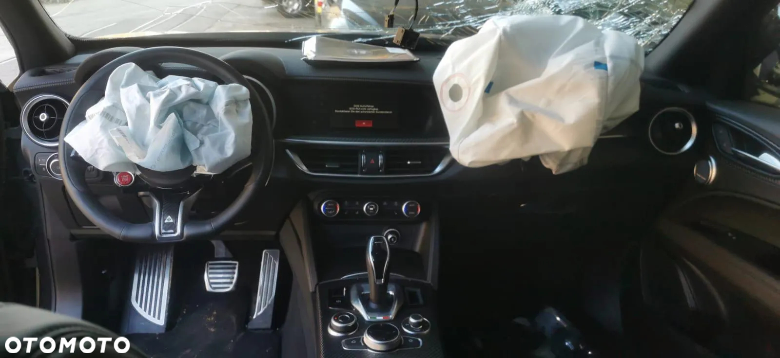Alfa Romeo Stelvio V6 2.9 Bi-Turbo AT8-Q4 Quadrifoglio