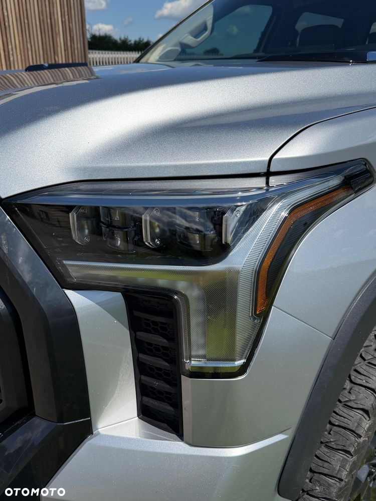 Toyota Tundra - 9