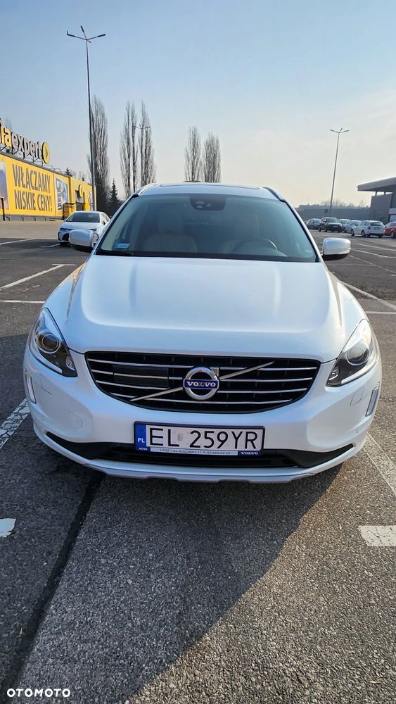 Volvo XC 60 D4 AWD Summum - 2