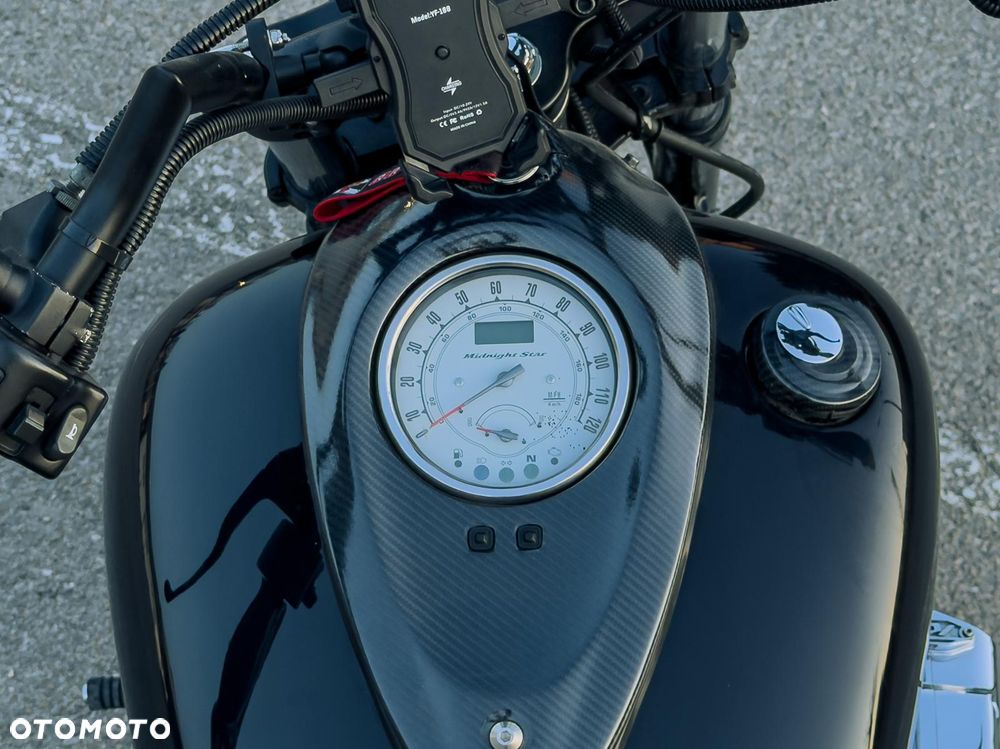 Yamaha Road Star - 8